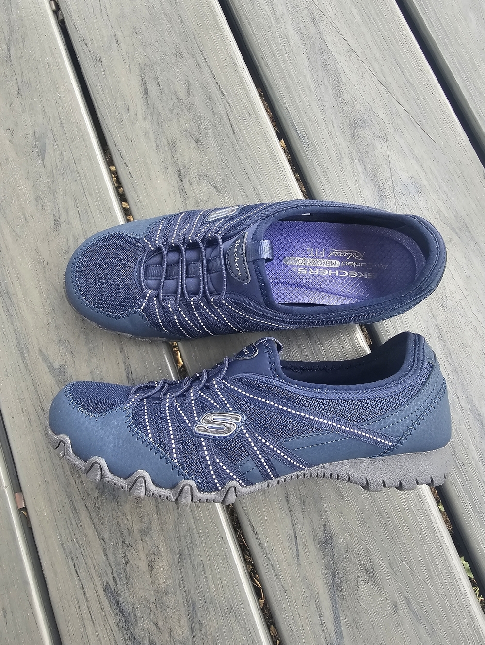Sneakers & Athletic Shoes Woman's 7 Blue, pre-owned.